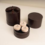 هدية عود مسقى مخملية - Image 3